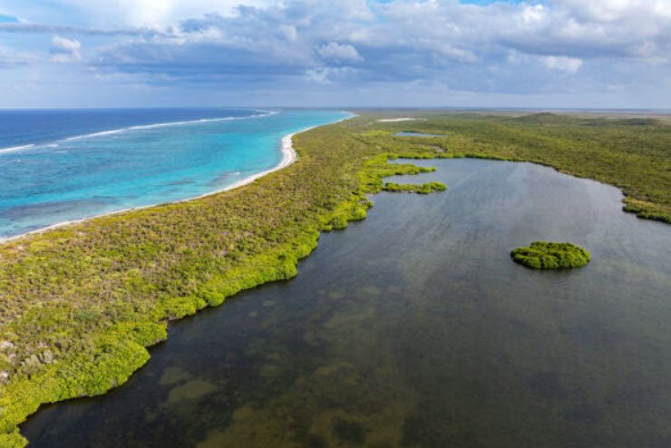 East Caicos, United Kingdom